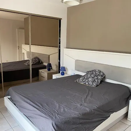 فيلة Proche St Cyprien Piscine *